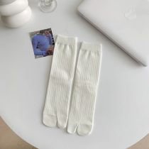 Fashion White Cotton Mid-calf Two-finger Socks
