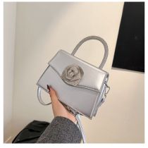 Fashion Silver Pu Diamond Flower Flap Crossbody Bag