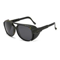 Fashion Black Frame Black And Gray Film C1 Pc Double Bridge Large Frame Sunglasses