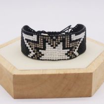 Fashion Black Rice Beads Woven Five-star Bracelet