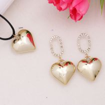 Fashion Love-set Metal Diamond Love Earrings Necklace Set
