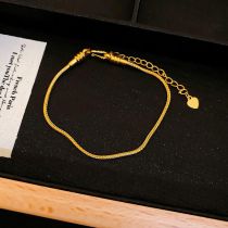 Fashion Bracelet - Gold (real Gold Plating) Copper Geometric Snake Round Bracelet