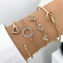 Fashion Gold Metal Diamond Heart Round Bracelet Set