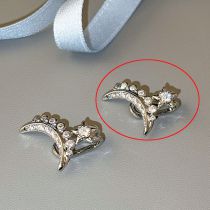 Fashion Single Copper-encrusted Diamond Star And Moon Earrings (single)