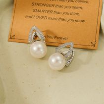Fashion Silver V-shaped Earrings Metal Diamond And Pearl Earrings