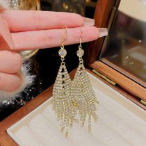 Fashion Gold Copper Diamond Geometric Claw Chain Earrings