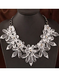 Active White Flower Shape Decorated Simple Design