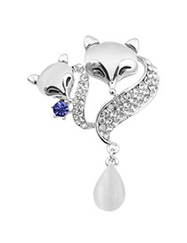 Charming Silver Color Diamond Decorated Fox Shape Design  Alloy Korean Brooches