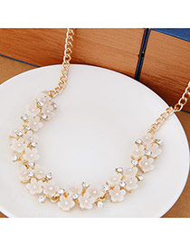 Sweet White Flower Shape Decorated Simple Design