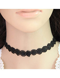 Temperament Black Pure Color Decorated Hollow Out Flower Chain Necklace