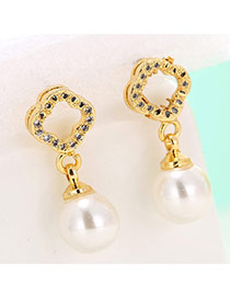 Elegant Gold Color Pearl Pendant Decorated Diamond Shape Esrrings