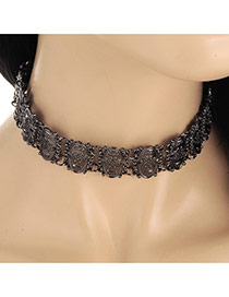 Vintage Gun Black Flower Pattern Decorated Oval Shape Matching Collar Necklace