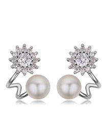 Fashion Silver Color Diamond&pearls Decorated Flower Shape Earrings
