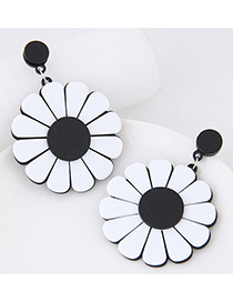 Trendy Multi-color Flower Shape Decorated Color Matching Simple Earrings
