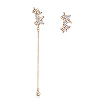 Elagant Rose Gold Round Shape Diamond Decorated Asymmetry Earrings