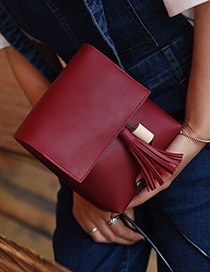 Fashion Claret Red Tassel Pendant Decorated Pure Color Shoulder Bag